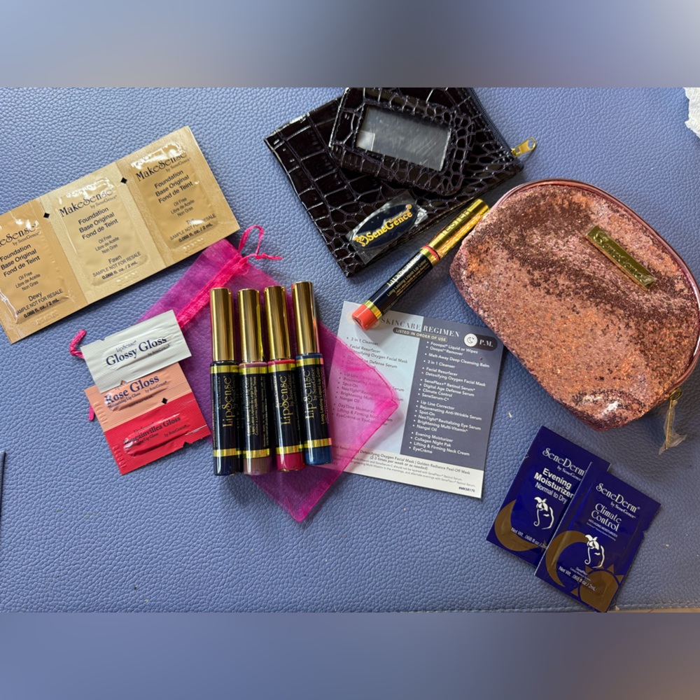 Lipsense Set with samples and bags